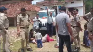मऊगंज में पुलिस पर हमला, महिला आरक्षक को पहले कमरे में किया बंद, फिर फाड़ी वर्दी; 7 पर FIR दर्ज