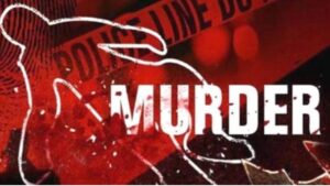 शराब के नशे में पत्नी को इतना पीटा कि हो गई मौत, पुलिस को भ्रमित करने फंदे पर लटका दिया था शव