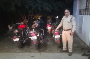 एमपी क्राइम: शहडोल में जुआ फड़ पर पुलिस की दबिश, चार आरोपी गिरफ्तार, 7.43 लाख का मशरूका जब्त
